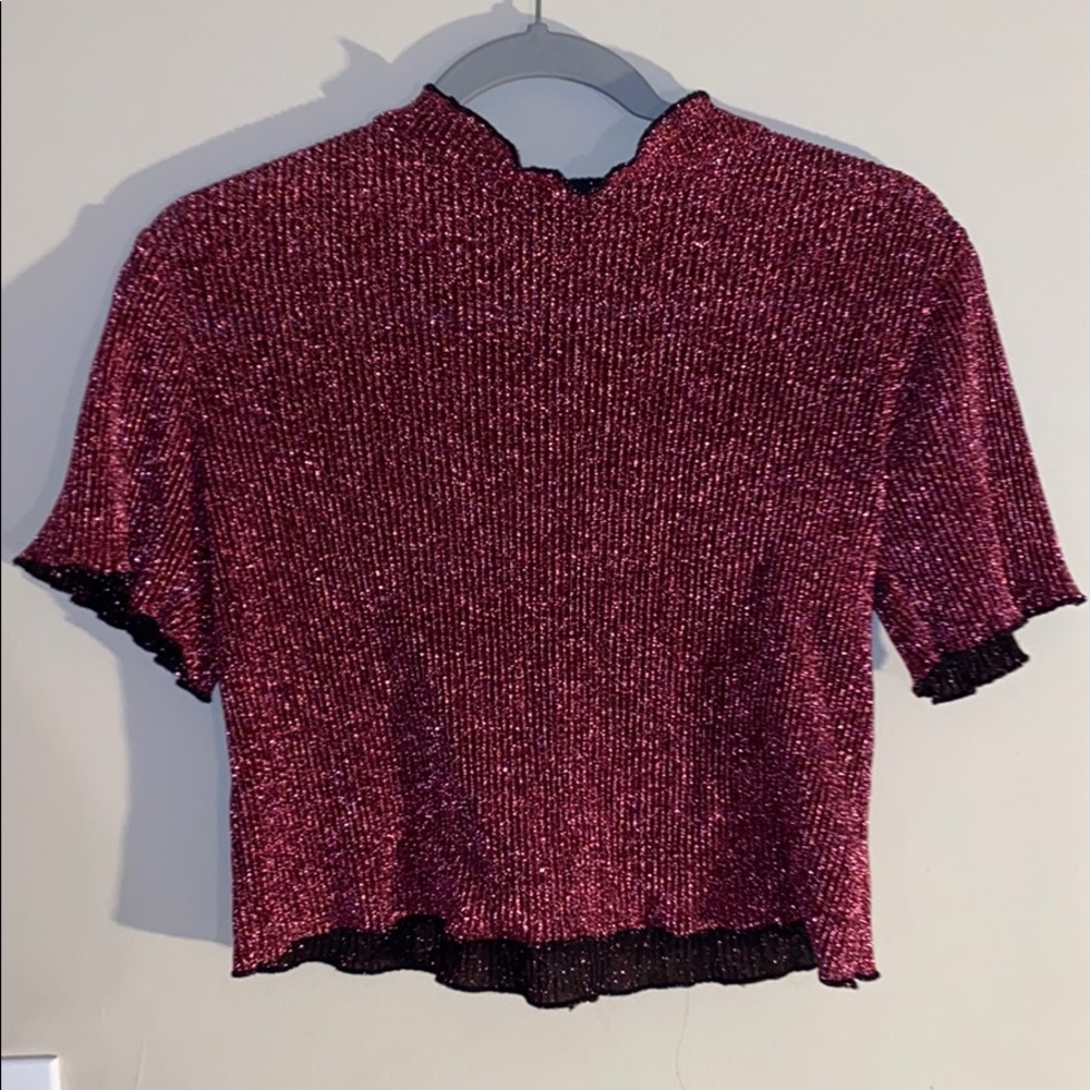 Good t-shirt. Super cute And sparkling